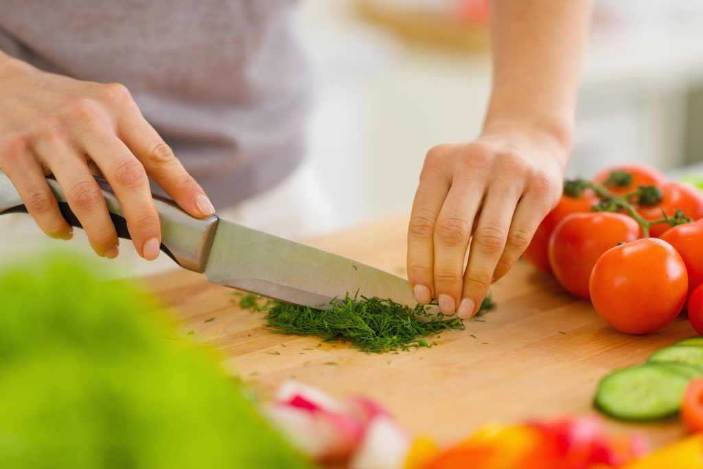 learning to cut with a chef's knife